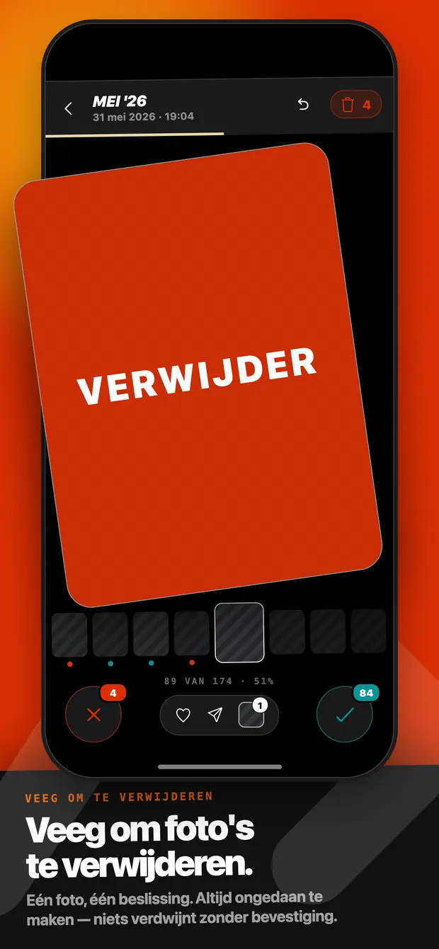 Een fotokaart rood gekleurd met VERWIJDER erop tijdens een veeg naar links